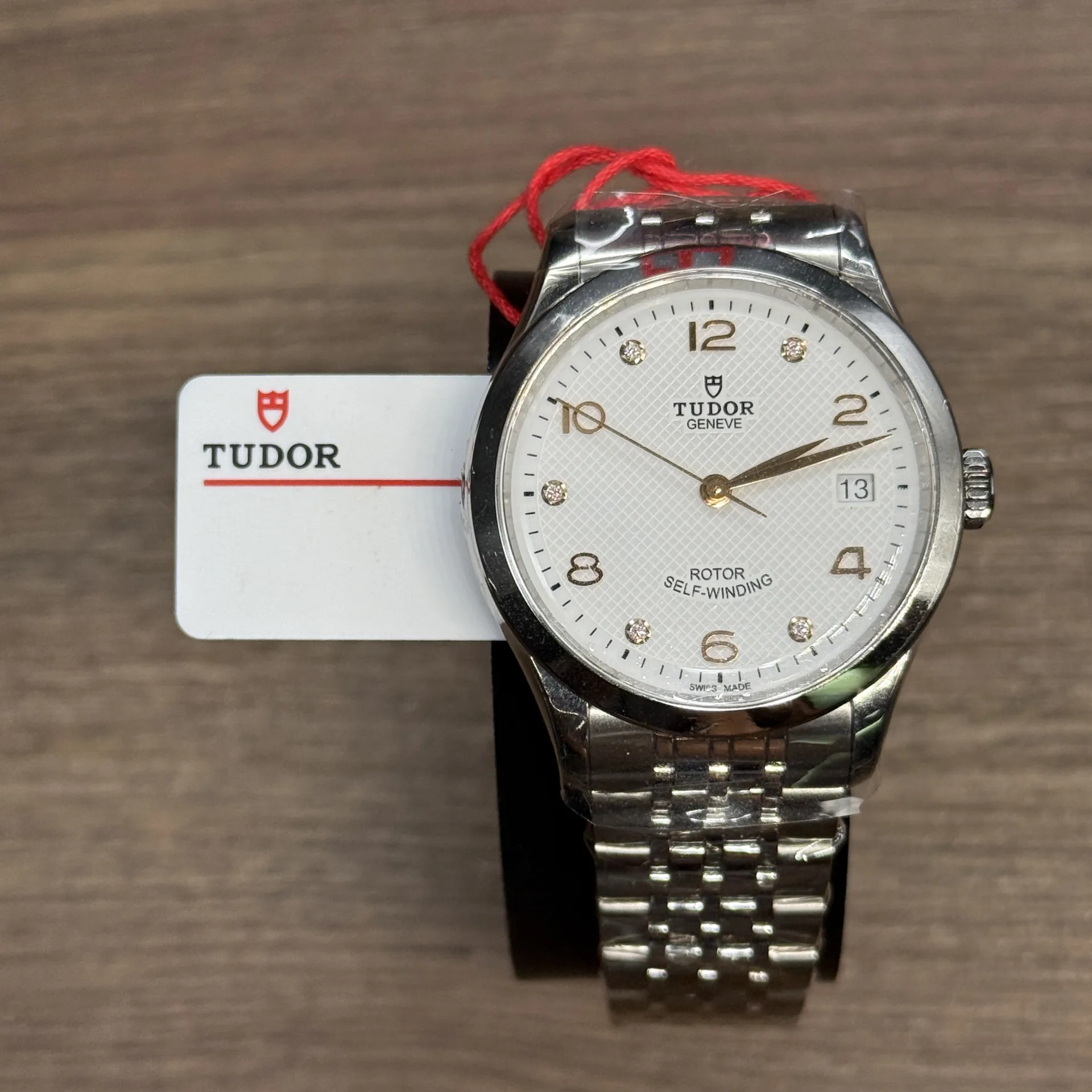 1926 36 White diamond-set dial